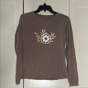 Women's Long Sleeve Club Pilates Tee in Taupe Small